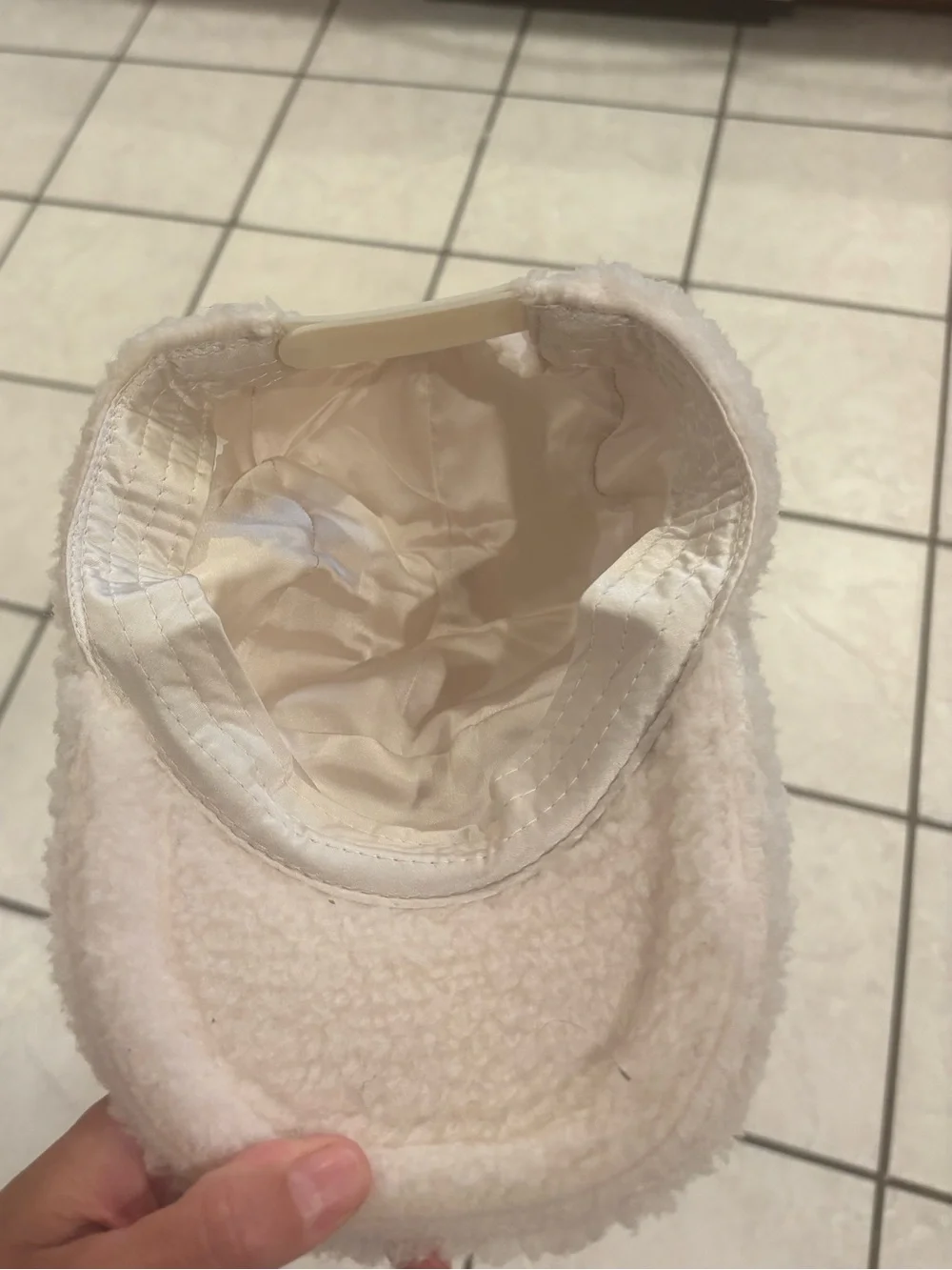 Cozy Sherpa Baby Cap with Ear Details - Cream size small 1-2 year old H&M no tag